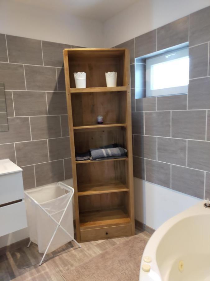 Logement Atypique Arles Esterno foto