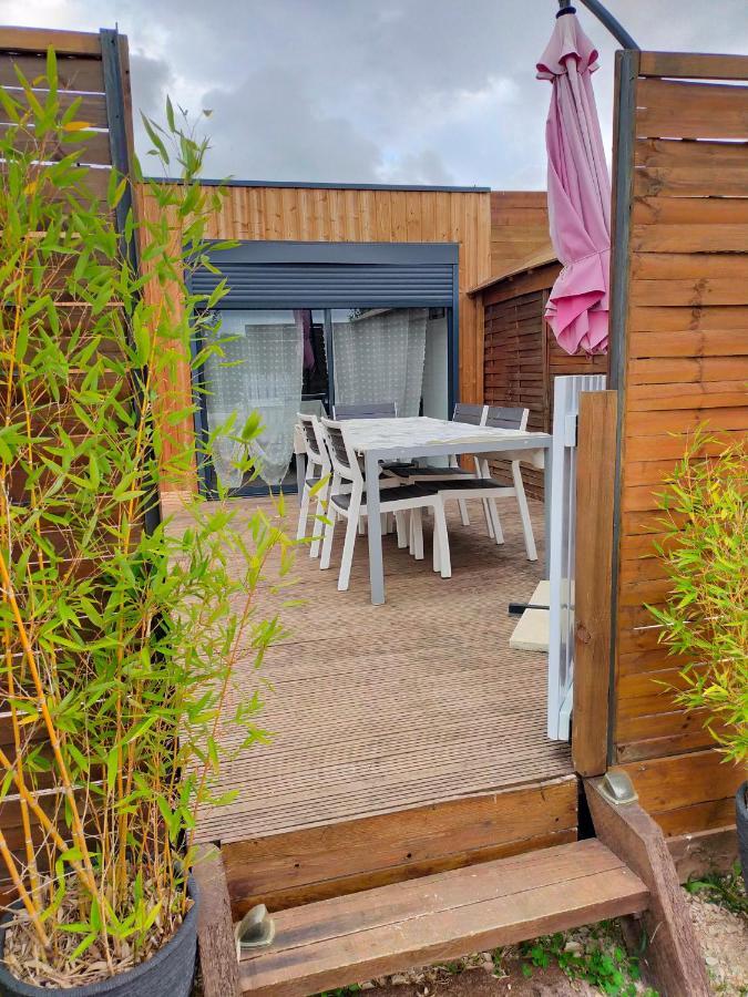 Logement Atypique Arles Esterno foto